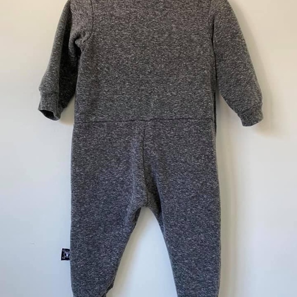 Nununu | EUC zip-up warm romper size 6-12m - Picture 3 of 4